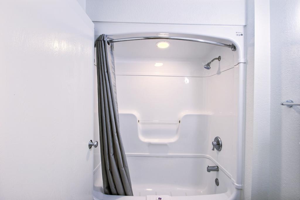Motel 6 Milwaukee West - Brookfield Zimmer foto