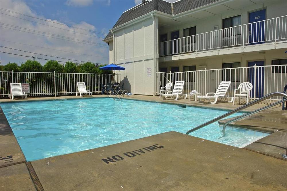 Motel 6 Milwaukee West - Brookfield Einrichtungen foto